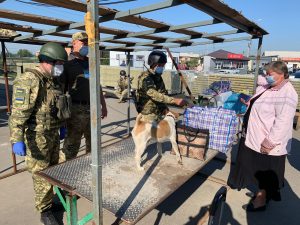 «За неделю через КПВВ на Донбассе проехали более 16 тысяч человек