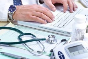 Средний размер больничного за год вырос на 14%, – Фонд соцстрахования