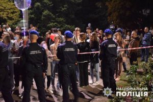 Полиция Славянска: грубых нарушений порядка во время празднования Дня города не допущено   