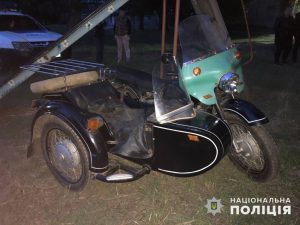 У Миколаївці нетверезий мотоцикліст заїхав на дитячий майданчик та збив малолітніх дітей – поліцією відкрито кримінальне провадження   
