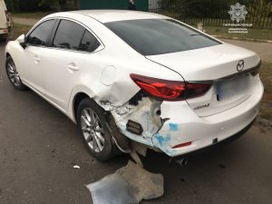 В Славянске просят помочь установить участника ДТП