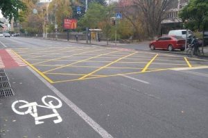 В Украине с ноября вводятся новые дорожные знаки