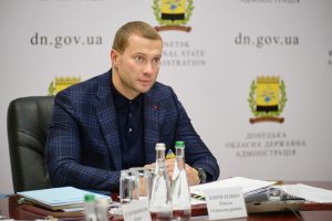 Стало известно, сколько заработали главы Донецкой и Луганской областей за прошлый месяц