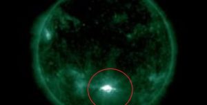 Магнитная буря на Хэллоуин. Солнце отправило в сторону Земли мощнейшую вспышку Х-класса