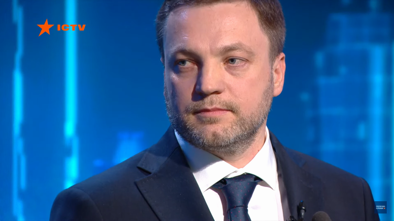 По всій Україні працює 1200 мобільних груп, які мають повноваження перевірити справжність сертифікату про вакцинацію – Денис Монастирський