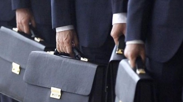 В Донецкой области больше всех получают госслужащие