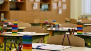 Вернутся ли школьники Славянска за парты после осенних каникул