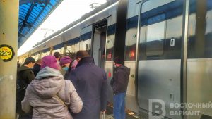 Вакционный ажиотаж и перевозки по-новому: как Донетчина вошла в “красную зону”