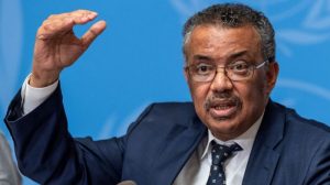 Вакцины против COVID-19 вызвали у людей ложное чувство безопасности — ВОЗ