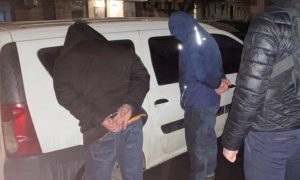 Правоохранителями разоблачены полицейские на взятке, а нацгвардеец на грабеже