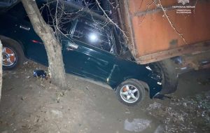 В Славянске нетрезвый водитель врезался в прицеп