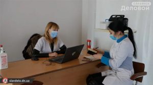 Пункт вакцинации на центральном рынке Славянска в ТК “Варшава” принял первых пациентов