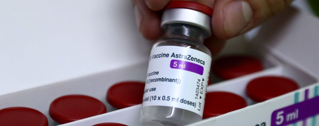 В Украине уничтожат более 400 тысяч доз вакцины от коронавируса AstraZeneca