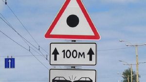 Черная метка: что означает новый знак на украинских дорогах