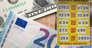 Курс доллара пошел на взлет. Что ждет украинцев на следующей неделе