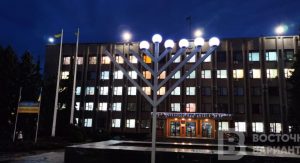 В Славянске зажгли свечи хануки