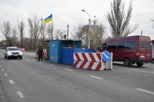 На блокпосту под Славянском в рейсовом автобусе нашли наркотики