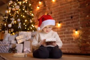 Что дарить ребенку на День Святого Николая и как празновать