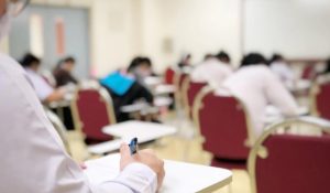 В Украине  лучшие участники ВНО получат по 100 тысяч гривень