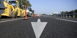 Рада выделила из бюджета еще 19 миллиардов на ремонт дорог