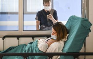 В Украине будут закрывать родильные отделения: почему это делают, и кого коснется