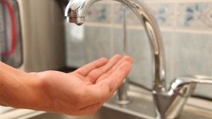 Почему нет воды в некоторых районах Славянска