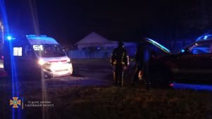 в Славянске скорая провалилась колесом в открытый люк