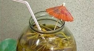 Советы от Минздрава: действительно ли рассолом можно “вылечить” похмелье?