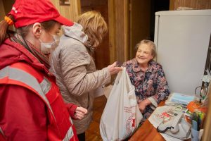 Куда жители Славянска могут отдать вещи на благотворительность