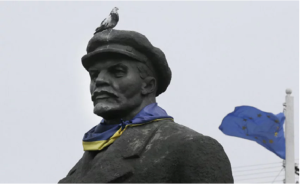 Ленина в Славянске хотят пустить на стерилизацию