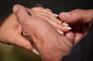 Кому в Украине запрещено жениться: в Минюсте дали разъяснения