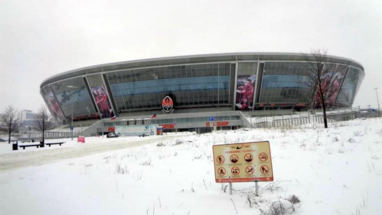 Житель Донецка показал, как выглядит зимой «Донбасс Арена» (фото)