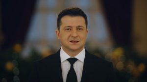 Украинцам выплатят еще 500 гривен за бустерную дозу