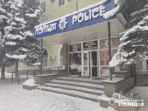 Оперативники Краматорска установили злоумышленника, ограбившего на улице 18-летнюю девушку