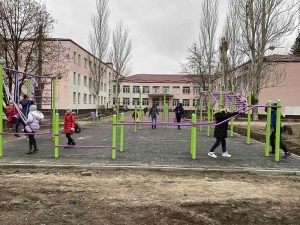 Жителям Славянска установят спортплощадки. Где – зависит от поданных завок