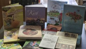 В библиотеки Славянска поступило почти девятьсот новых книг