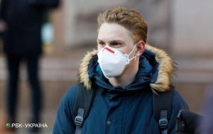 Заразили добровольцев. Ученые выяснили скорость распространения COVID в организме