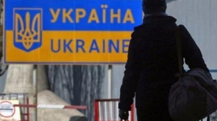Заробитчане в 2021 перевели в Украину $15 млрд