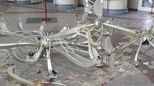 На вокзале в Днепре упала люстра, теперь проверят все вокзалы