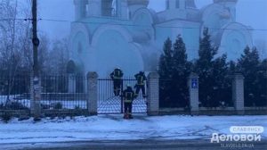 Церковь на Черевковке в Славянске затянуло дымом