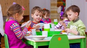 Минздрав утвердил сезонное меню для детских садов