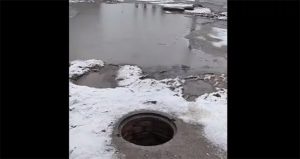 Славгорводоканал после ремонта оставил руины и открытый люк