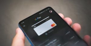 Google Pay блокирует пользователей из Донецкой и Луганской областей: как вернуть доступ