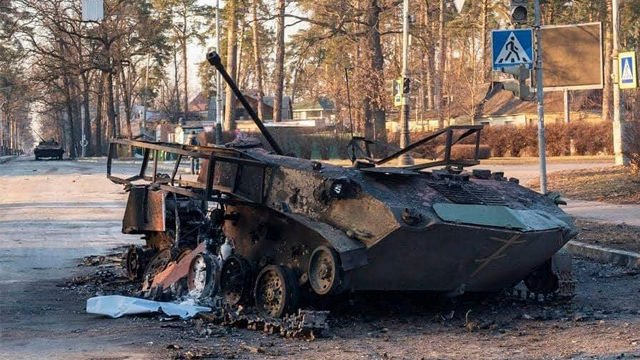 Відео знищеної колони окупантів, яка намагалася наступати від Ізюма у сторону Донеччини