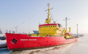 В Мариупольском порту враг обстрелял единственный в Украине ледокол «Капитан Белоусов»