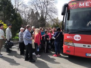 В Славянске продолжается эвакуация с последующим расселением