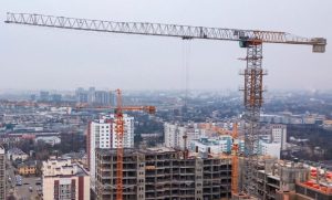 Государство будет скупать жилье у застройщиков, чтобы селить переселенцев – Кирилл Тимошенко