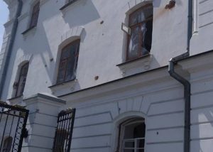 Оккупанты обстреляли Свято-Успенскую Святогорскую Лавру. Погибли священнослужители