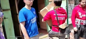 До захопленого Маріуполя окупанти завезли 5 тисяч російських книжок