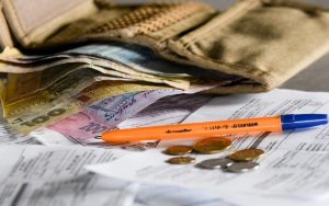 Если больше месяца не был дома, за коммуналку можно не платить